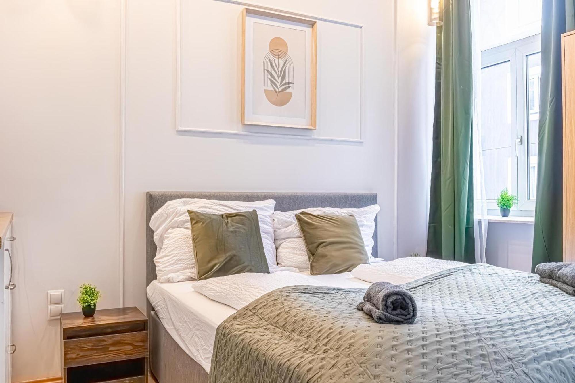 Spacious Shared Apartment Schoenbrunn Wien Eksteriør billede